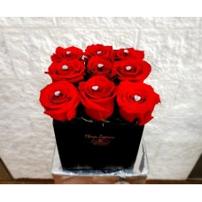 Box of 9 Diamond roses